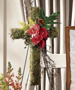 Living Cross Easel
